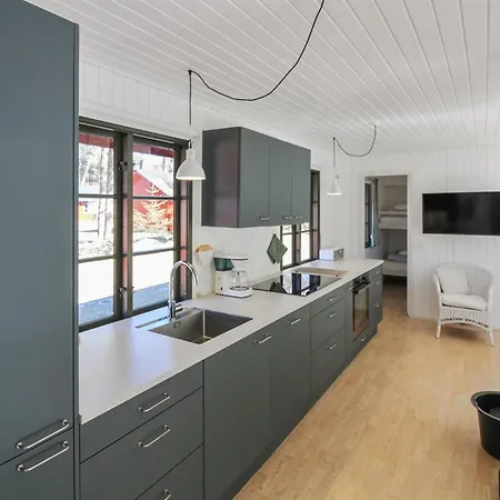 Jale - 50m From The Sea By Interhome Feriehus