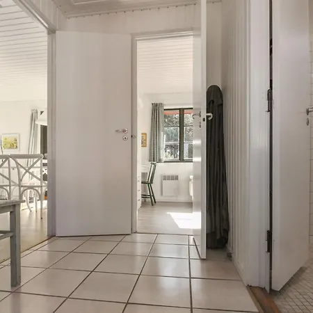 Jale - 50m From The Sea By Interhome Holiday home *